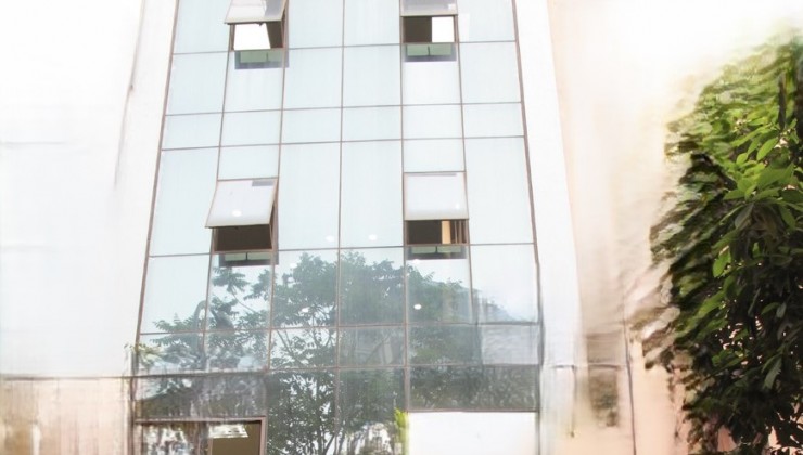 Cho thuê nhà ngõ oto Trần Kim Xuyến- Cầu Giấy DT 72m2 - 5 tầng  -Mt 6m- Giá 55 Triệu (CTLl)